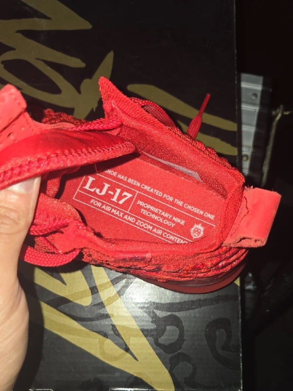 Nike Red Knit LJ-17 Low-Top Sneaker